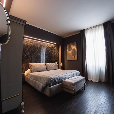 Palazzo Gozzi Bed & Beauty Bed & Breakfast Parma Bagian luar foto