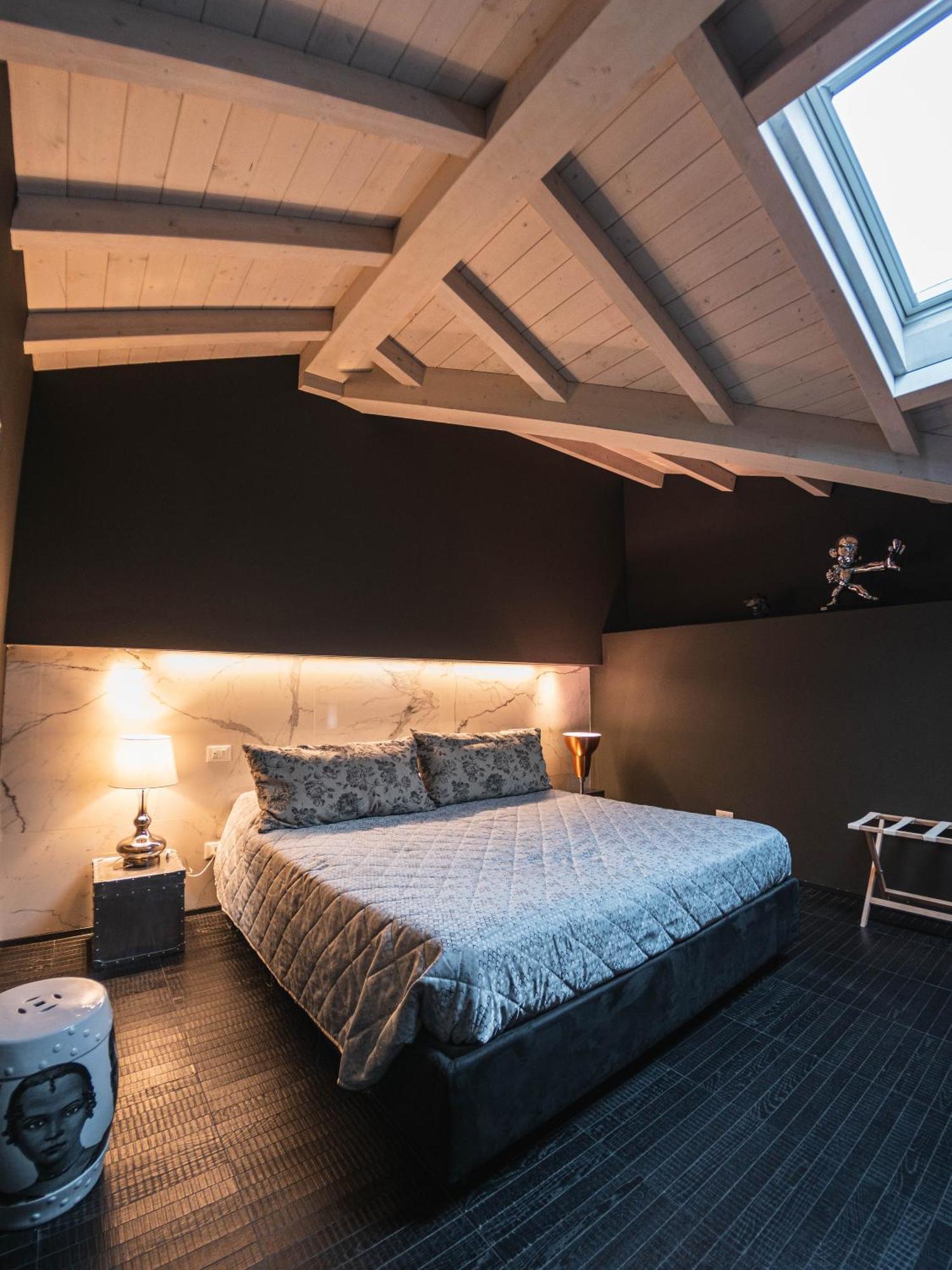 Palazzo Gozzi Bed & Beauty Bed & Breakfast Parma Bagian luar foto