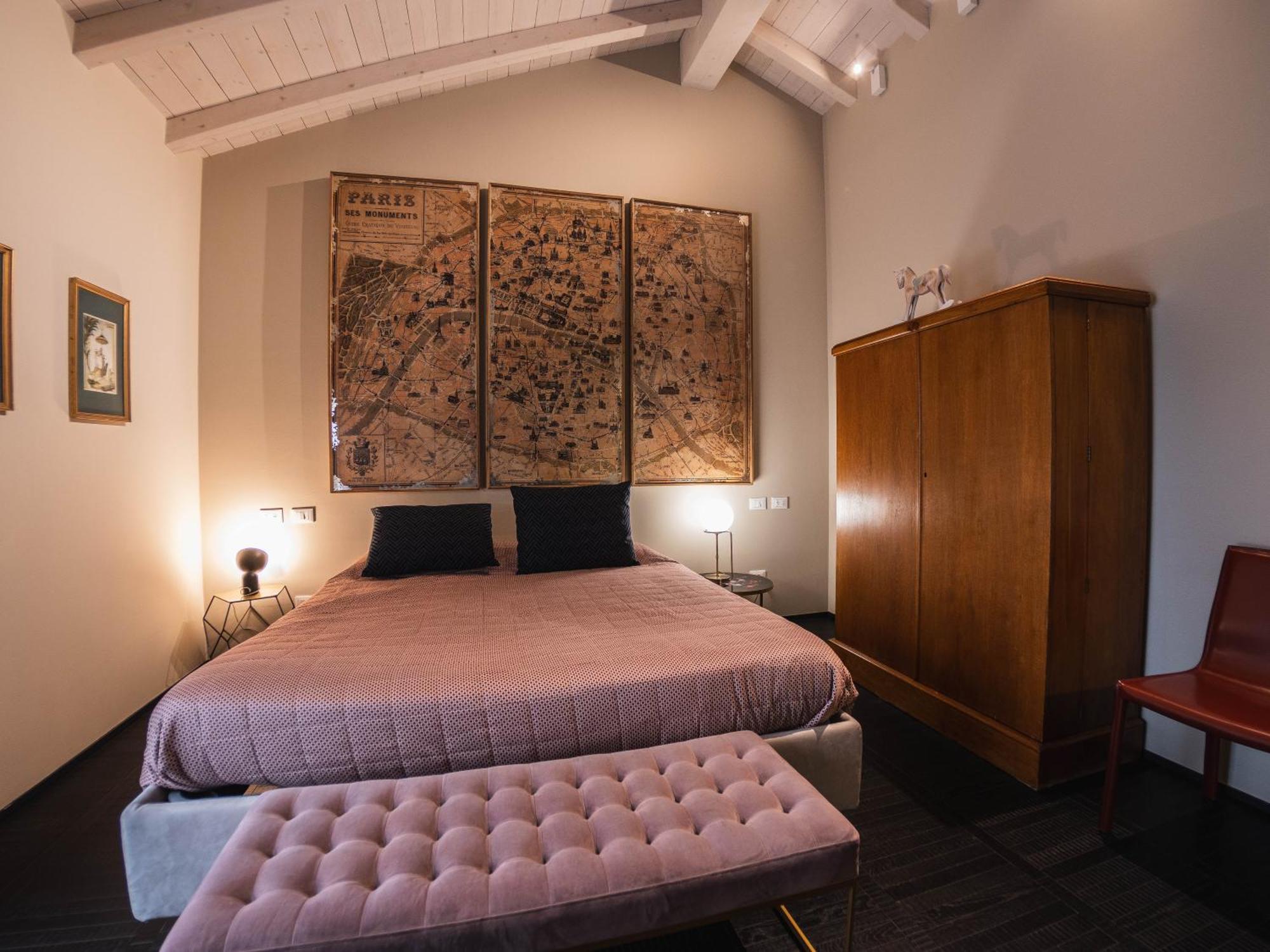 Palazzo Gozzi Bed & Beauty Bed & Breakfast Parma Bagian luar foto