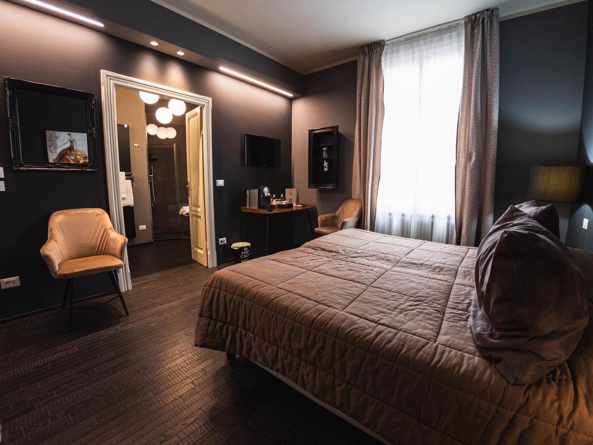 Palazzo Gozzi Bed & Beauty Bed & Breakfast Parma Bagian luar foto